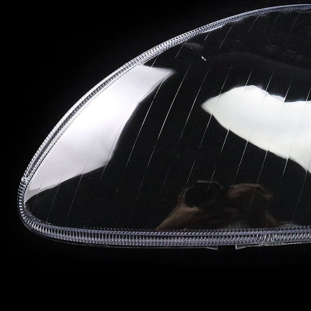 an angle of the w220 headlamp lens