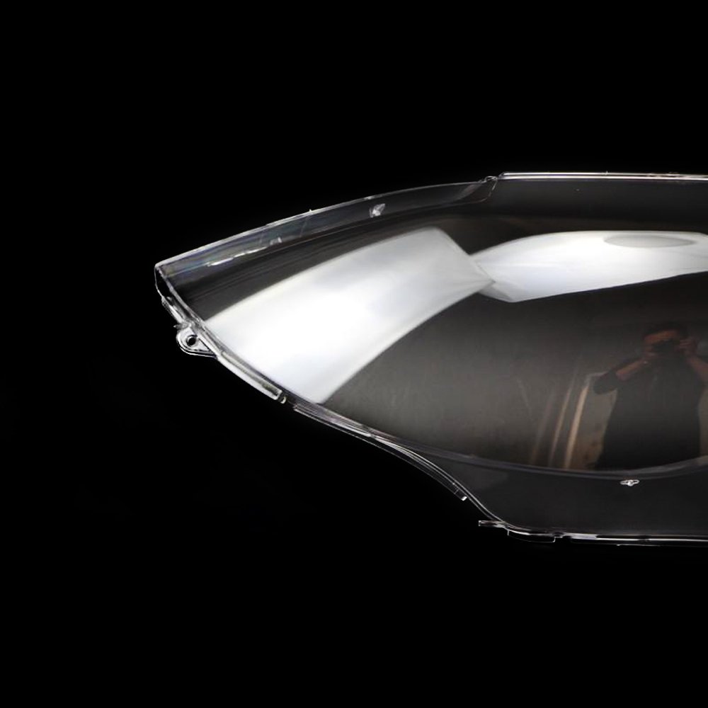 the left side view of the bmw 1 series headlight lens cover