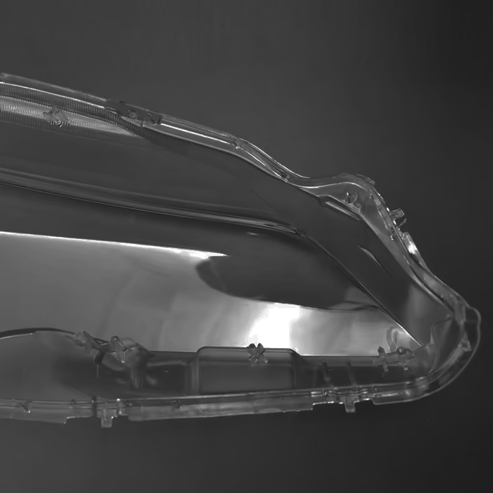 the left angle and the details description of camry 2017 year healdight glass